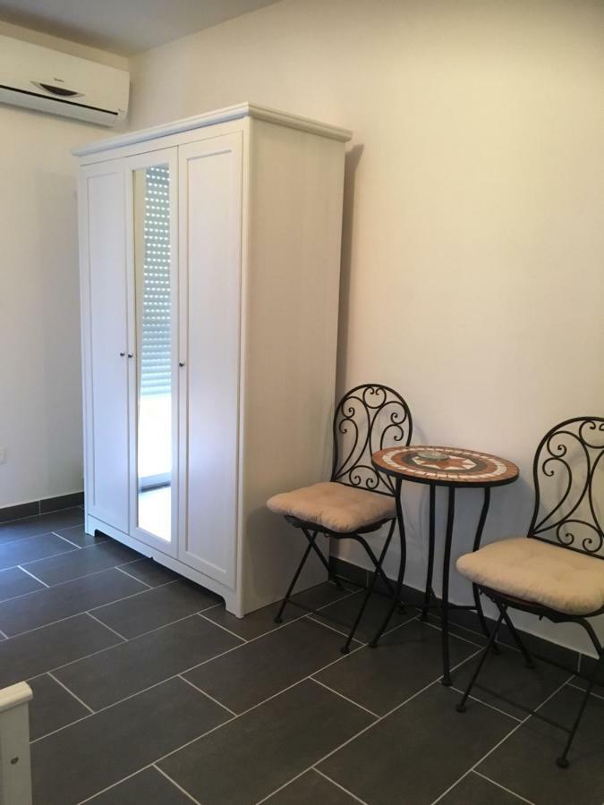 Apartment Matic Vrsi Exteriör bild